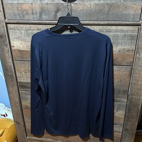 Men’s Medium, lululemon long sleeve, Dark Blue - Picture 2 of 2